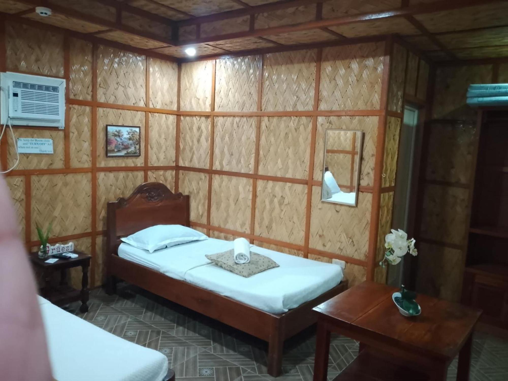 Seabreeze Beachfront Home And Cottages New Management San Juan (La Union) Eksteriør bilde