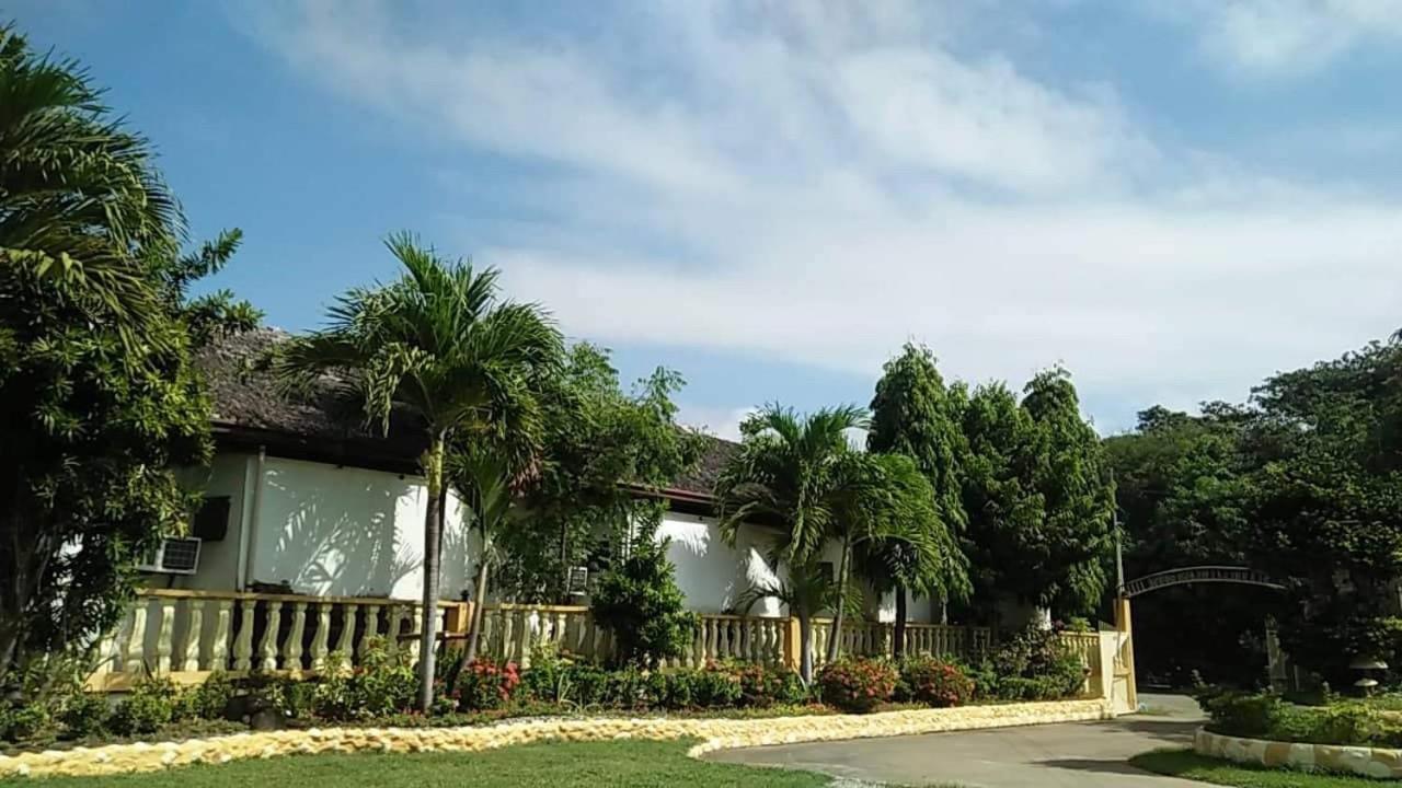 Seabreeze Beachfront Home And Cottages New Management San Juan (La Union) Eksteriør bilde